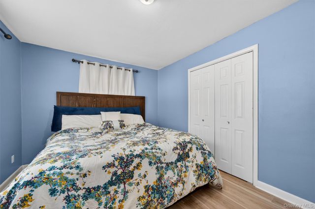 51 E Green Road, Rock Tavern, NY 12575