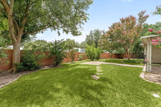 2231 Megellan Point Lane, Pearland, TX 77584