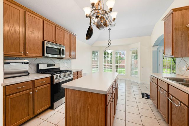 2231 Megellan Point Lane, Pearland, TX 77584