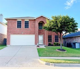 5429 Shiver Road, Fort Worth, TX 76244