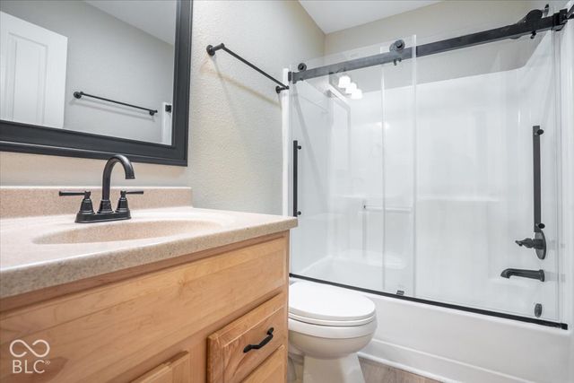 6630 Wilderness Trail, Fishers, IN 46038