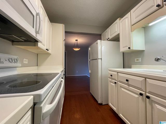 2812 Georgetown Dr Apt 1515, Hoover, AL 35216