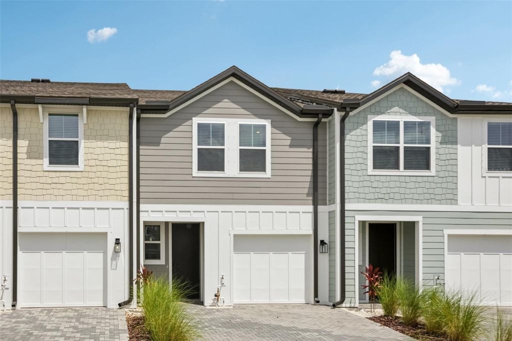 7588 DEER VALLEY CIRCLE, Tampa, FL 33635