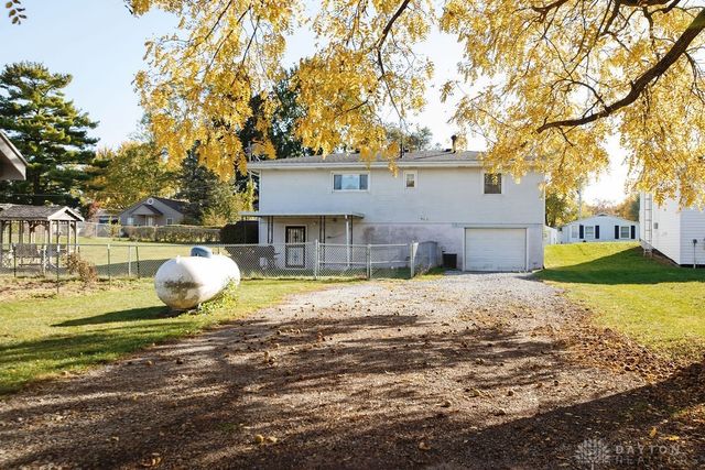 105 E 1st Street, Fletcher, OH 45326