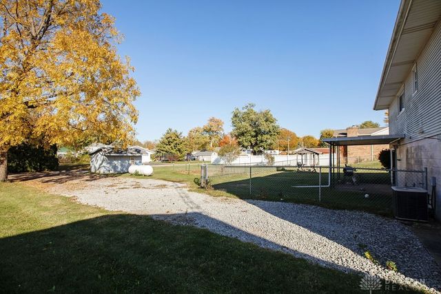 105 E 1st Street, Fletcher, OH 45326