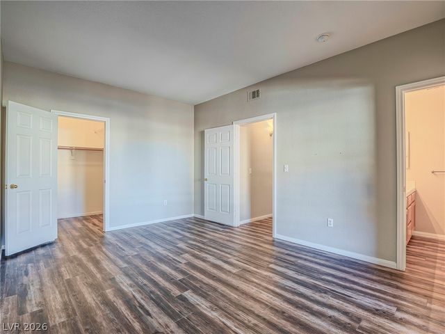 520 Arrowhead Trail 1111, Henderson, NV 89015
