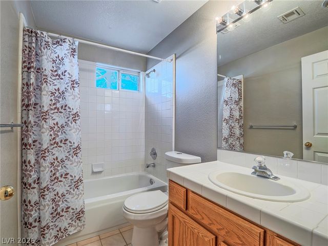 520 Arrowhead Trail 1111, Henderson, NV 89015