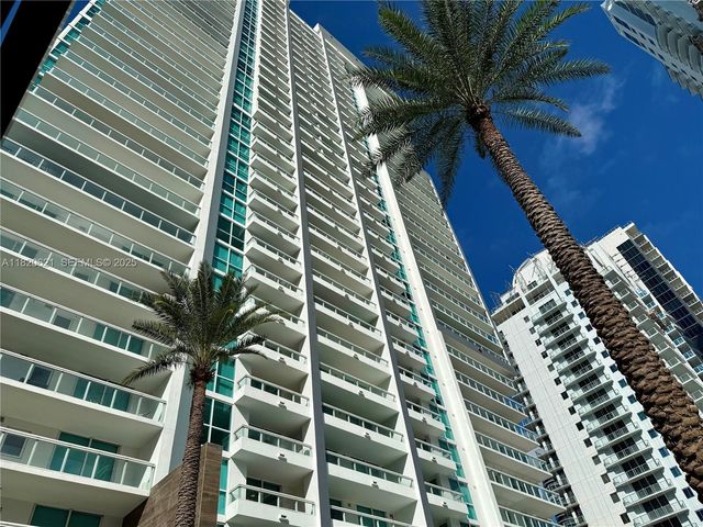 1080 Brickell Ave 2208, Miami, FL 33131