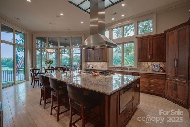 15 Water View Court, Travelers Rest, SC 29690