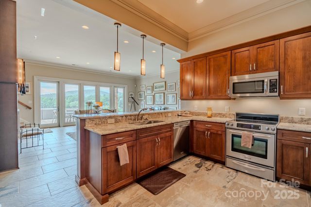 15 Water View Court, Travelers Rest, SC 29690