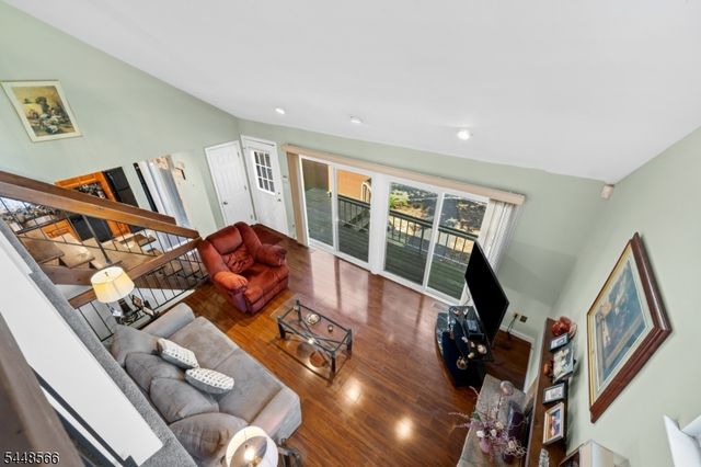 510 Auten Road 2A, Hillsborough Twp., NJ 08844