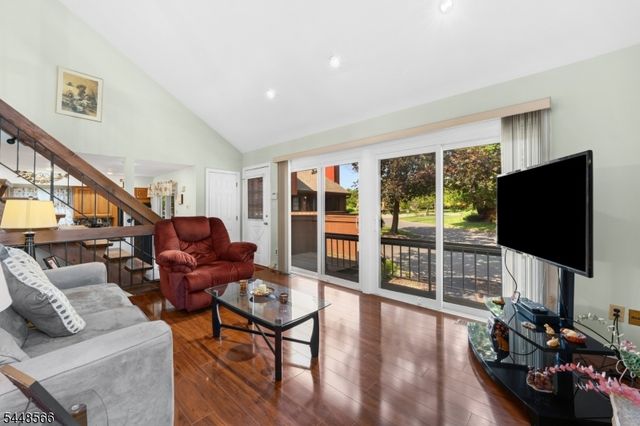 510 Auten Road 2A, Hillsborough Twp., NJ 08844