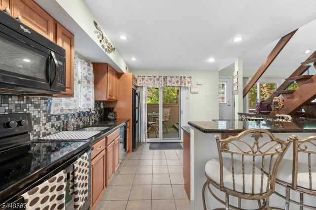 510 Auten Road 2A, Hillsborough Twp., NJ 08844