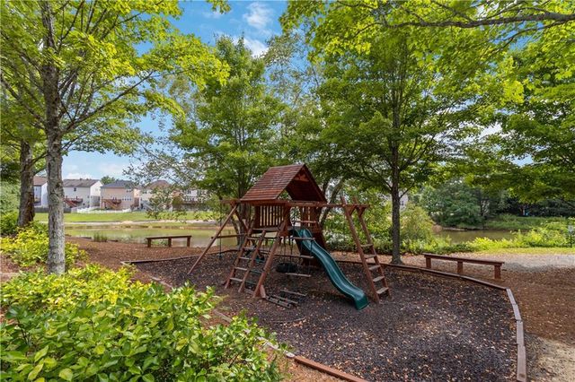 5839 Rue Chase Way, Tucker, GA 30084
