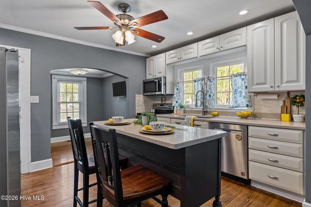 1326 Fort Bragg Road, Fayetteville, NC 28305