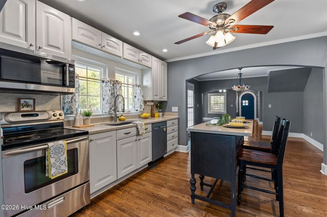 1326 Fort Bragg Road, Fayetteville, NC 28305