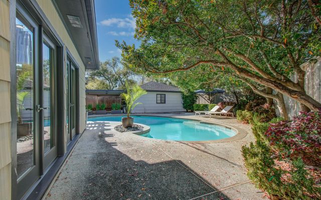 4614 Shetland Lane, Houston, TX 77027