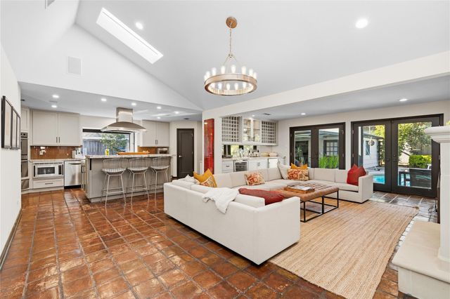 4614 Shetland Lane, Houston, TX 77027