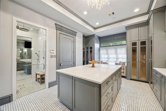 7818 Bellewood Drive, Houston, TX 77055