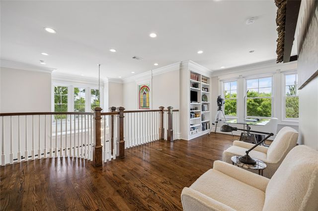 7818 Bellewood Drive, Houston, TX 77055