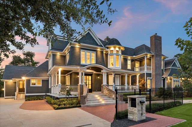 7818 Bellewood Drive, Houston, TX 77055