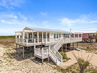 3747 Ponce De Leon Court, Gulf Shores, AL 36542