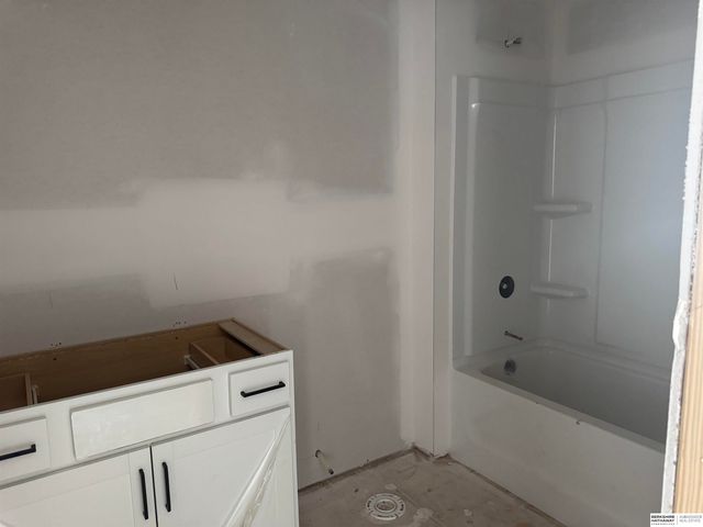 4747 E 21st Street, Fremont, NE 68025