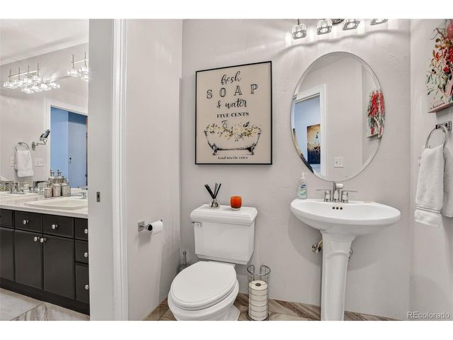 1827 N Grant St 403, Denver, CO 80203