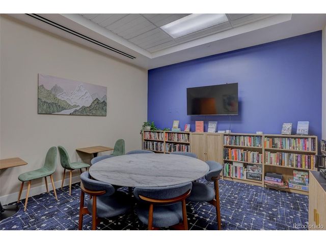 1827 N Grant St 403, Denver, CO 80203