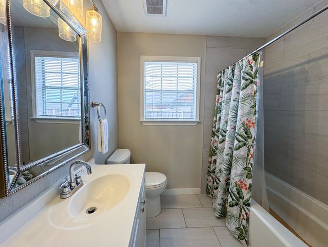 4515 S Horseshoe Trail, The Colony, TX 75056