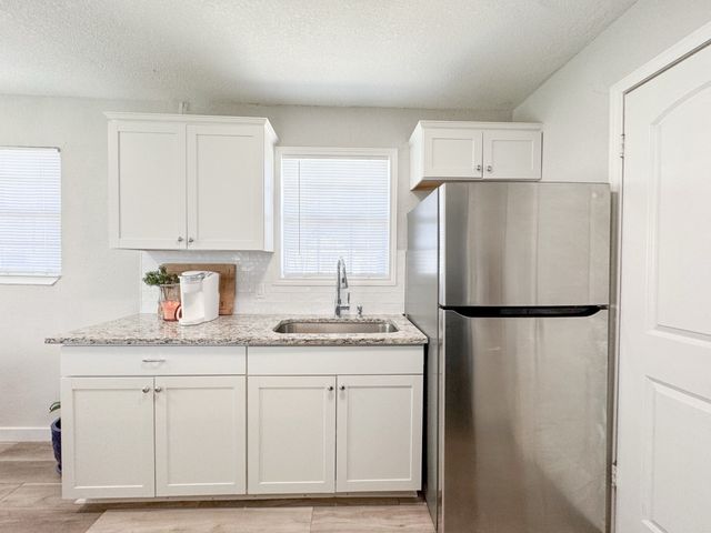 4515 S Horseshoe Trail, The Colony, TX 75056