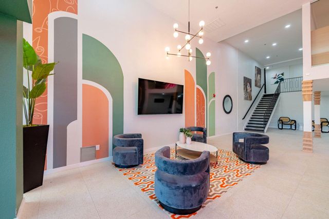 9220 N Interstate 35, Austin, TX 78753