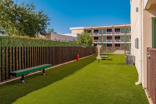 9220 N Interstate 35, Austin, TX 78753