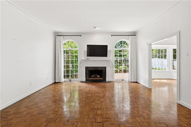 10 Mooregate Square 10, Atlanta, GA 30327