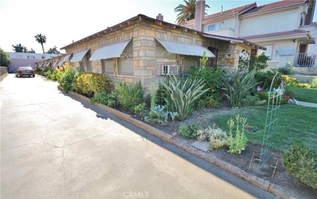 115 S Chester Avenue, Pasadena, CA 91106