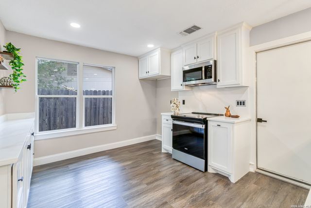 11406 Clints Wls, San Antonio, TX 78245
