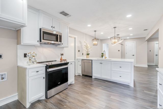 11406 Clints Wls, San Antonio, TX 78245