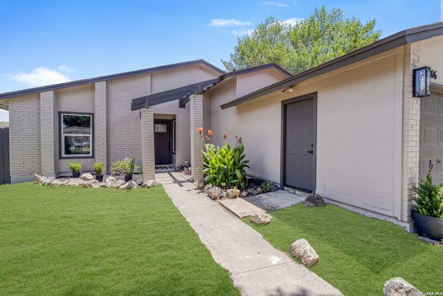 11406 Clints Wls, San Antonio, TX 78245