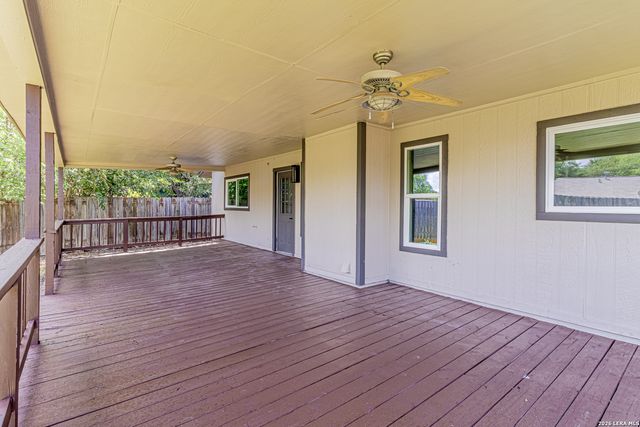 11406 Clints Wls, San Antonio, TX 78245