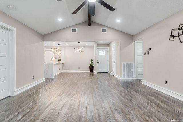 11406 Clints Wls, San Antonio, TX 78245