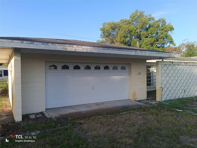 1207 PARKER POINTE LANE, Lakeland, FL 33805