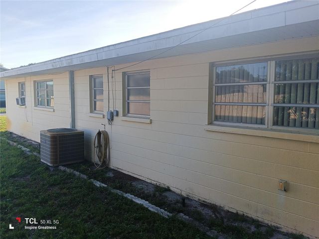 1207 PARKER POINTE LANE, Lakeland, FL 33805