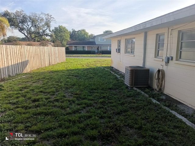 1207 PARKER POINTE LANE, Lakeland, FL 33805