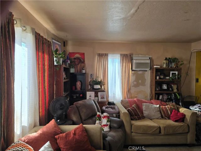 887 Carlotta Court, Redlands, CA 92374