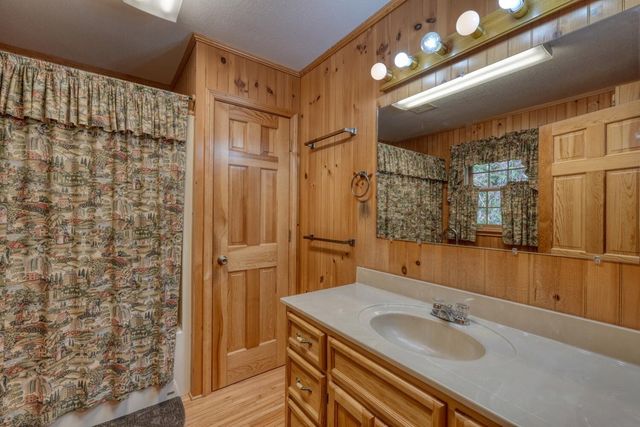 2515 Road 9999, Hiawassee, GA 30546