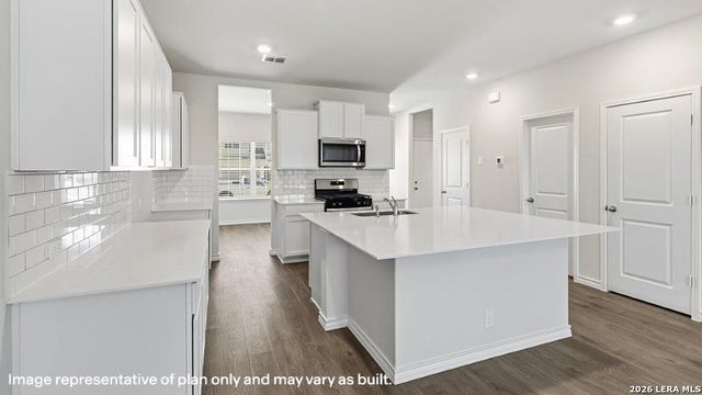 20739 Streamlet End, San Antonio, TX 78266