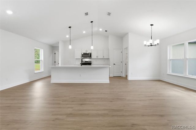 9204 N Athens Drive, Dunnellon, FL 34433