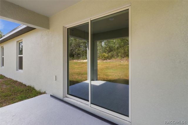 9204 N Athens Drive, Dunnellon, FL 34433