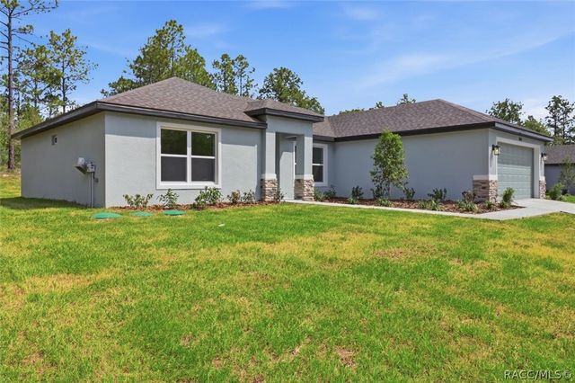 9204 N Athens Drive, Dunnellon, FL 34433