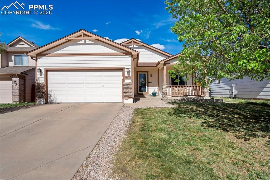1089 N Swayback Drive, Fountain, CO 80817